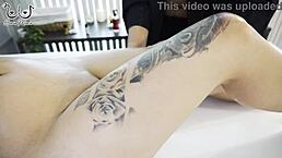 Voy a unos masajes y termino follandome al masajista