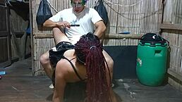 me estoy masturbando viendo la television y de pronto llega mi hijastro sigilosamente se me acerco me dio un beso en la vagina y comenzamos a follar como novios capitulo final