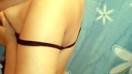 el vecino me pilló masturbándome y el sádico se corrió en mi boca 😈💦