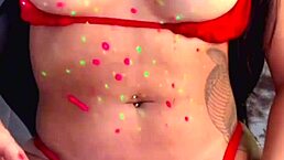 Arrombei O Cuzinho Da Casada Da Minha Vizinha E Deixei A Bucetinha Dela Bem Abertinha E No Final Dei Leitinho Pra Alimenta Essa Vadia Que Volto Pro Seu Corno Cheia De Leite Roseredvip