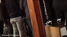 演唱会泡泡翘臀偷拍偷窥狂围观