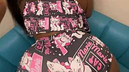 As a Colombian, I ordered delivery and paid with my hot sex skills