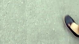 hey i follow this mature bbw milf and lift her skirt up in the street for fun 😏