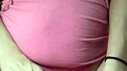 i started rubbing my clit and it led to pissing that shook my legs with a massive orgasm