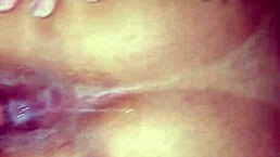 Comendo a gostosa d e gozando no cu