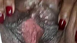 MY WET PUSSY wants to share a casual CHAT with you in this solo homemade session