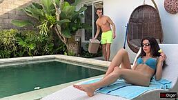 Passionate Housewife Seducing Pool Cleaner For Outdoor Doggystyle Orgasm