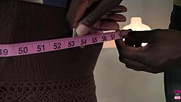 Pretty chunky babe Lexxxi Luxe with big tits gets fucked cowgirl but her ass intrigues