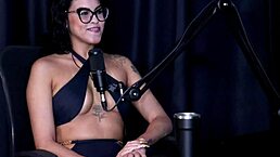 hey, elisa sanchez talks about preferring cock that makes her cum and how to suck pussy right in this preliminares podcast