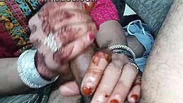 Muslim Mistress Gives Servant Handjob Massage with Dirty Talk in Hindi