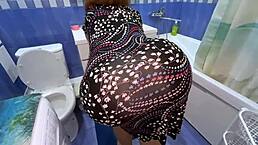 mature housewife shows off her big ass for a large cock in homemade scene