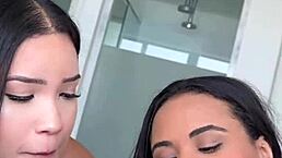 asi�tica gostosa chama sua amiga para m�nage com namorado neg�o including facial interracial action with lina nakamura gi paes john coffee