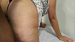 english-portuguese subtitles show cuckold husband filming his wife in interracial homemade encounter