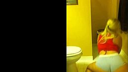 Whoa check out this hot amateur blonde shaking her big ass on webcam - privater-camsex com 🍑🔥