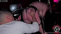 Bdsm na casa de swing com spanking e humilhação 😈