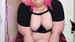 Hairy bbw skips panties to spread big pussy lips and show wet beaver in solo fetish close-up