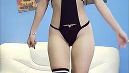 hey, watch this chinese girl xeimeren dancing sexy in pantyhose costumes 😘