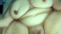 睡前来一炮让巨乳猛晃多爽？