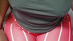 coroa gordinha gostosa bucetuda traindo o marido corno com ele assistindo a mostrano na webcam