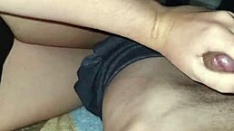 não aguentei só olhar pra essa rola tive que bater uma pra ele?