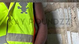 男人最猛呻吟公共疯狂射精撸巨屌