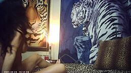 Skinny brunette babe feels excited meeting maxxx loadz for italian pound machine sex