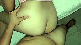 丰满拉丁弟媳多毛湿屄特写内射