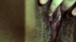 teen amateur teases her sexy virgin pussy in solo session