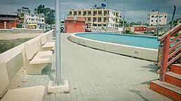 Sexy Milf with Big Ass Offers Money on Street for Sex?