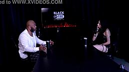 gosta de colocar um plug no cu o preparo que faz pro sexo anal e se arrependeu de dar o cu