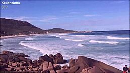 巴西最美裸滩狂野场面让我鸡巴硬爆