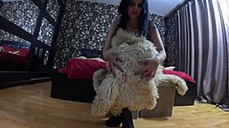 Face-Fucking And Cum Play With Sexy Rugs 272- Preview