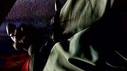 Story of a close-up session in the cyber red cabins in Veracruz.