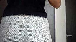 pack de mi hermanastra argentina ninfómana milet masturbándose al aire libre