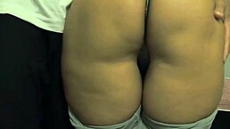 ¡Me Quiero Follar El Gran Culo De Mi Hermanastra! Nalgadas Y Frotando Sin Penetración En Lencería Al Aire Libre.