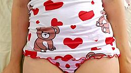 shameless step-sister let me rub her pussy my dick slipped inside her wet and warm cunt