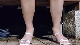 Taiwanese shemale barefoot cum