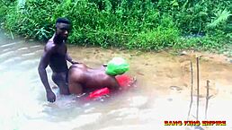 Amateur Horny Ebony Milf Rides Big Black Cock In Outdoor Doggystyle Hardcore Leading To Creampie In Local Stream