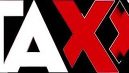 老骚货用玩具塞大黑屌进屁眼😈🍆