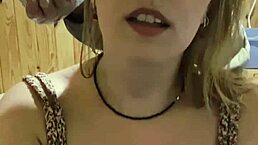 Man, my hairdresser doesn't just dye my hair, she fucks all my holes with that big cock too! 😈🍆