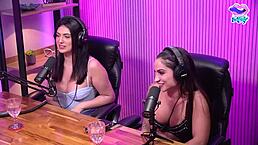 ela moans loud for those two hot california usa babes 😩💦🇺🇸