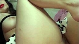 challenge time! where ya wanna cum on her big tits?? 😏🍆💦