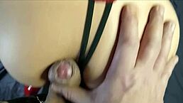 后入绿帽淫妇大屁股骚逼吞怪物鸡巴高潮爆炸