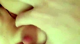 巨乳黑发炸裂妹扣湿屄 大声浪叫高潮合集