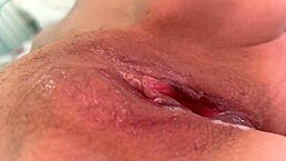 Stepdaughter licks shaved vs hairy pussy