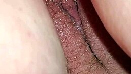 棒棒糖熟女巨乳肥逼塞巨型假屌狗爬骑乘