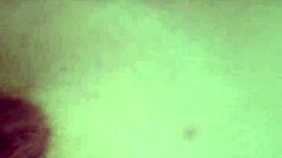 lambendo peitinhos tocando buceta ate gozar venham ver delicia comigo