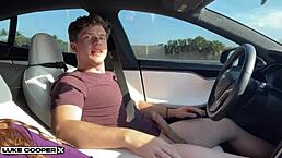 Petite Girlfriend Fucked Hard While Driving Car
