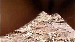 pequena caipira dances funk and gets fucked hard in canavial