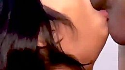 Isn't This Yucateca's Petite Morena Body Irresistibly Delicious?